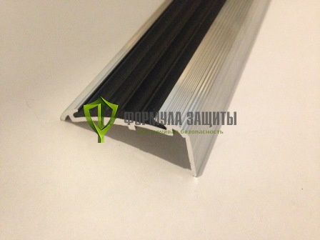 Накладка на ступени 2700х40х20 (1 вставка) от интернет-магазина Формула Защиты