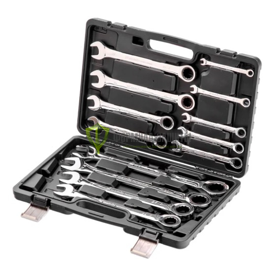 Набор комбинированных трещоточных ключей MATRIX 14797 от интернет-магазина Формула Защиты