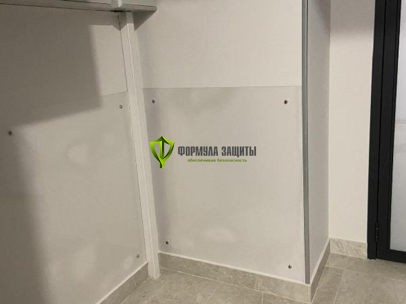 Изготовление и монтаж информационного и защитного оборудования для клиники косметологии 19.05.2024 г.