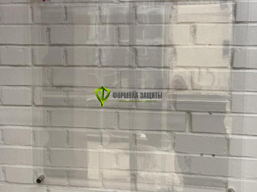 Изготовление и монтаж информационного и защитного оборудования для клиники косметологии 19.05.2024 г.